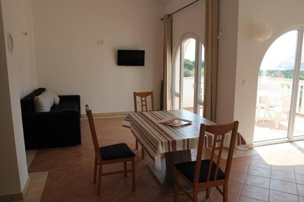 Ara-Marina Apartment Baska  Exterior photo
